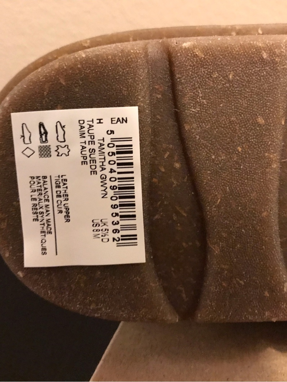 Clarks  Slip-On Shoes in Taupe Suede - Picture 4 of 8